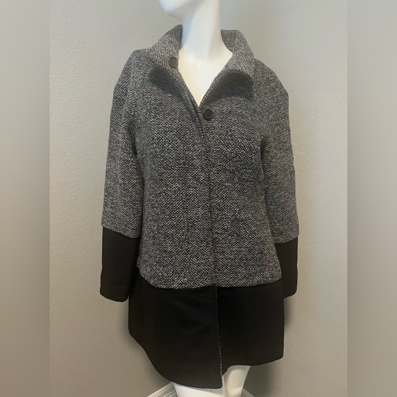 I- N-C  Women’s Black & Gray LS Layered Color Block Tweed Wool Blend Coat Size M - Picture 1 of 15